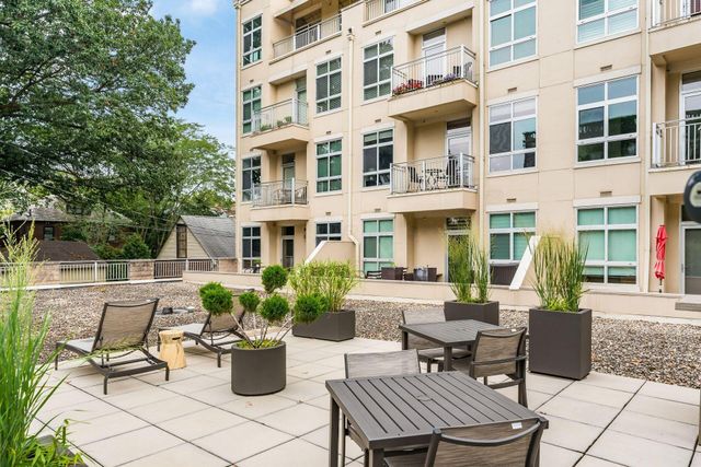 845 N High Street, 404, Columbus, OH 43215