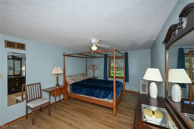 11040 Brookview Drive, Brecksville, OH 44141