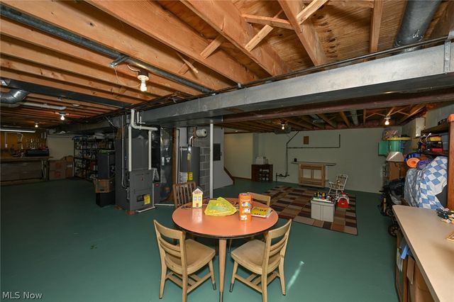 11040 Brookview Drive, Brecksville, OH 44141