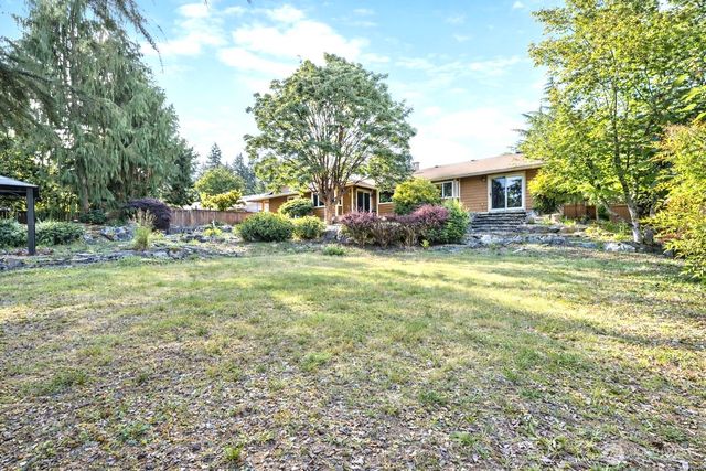 4029 SanMar Drive NE, Olympia, WA 98506