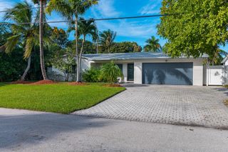 2219 SE 15th St, Pompano Beach, FL 33062