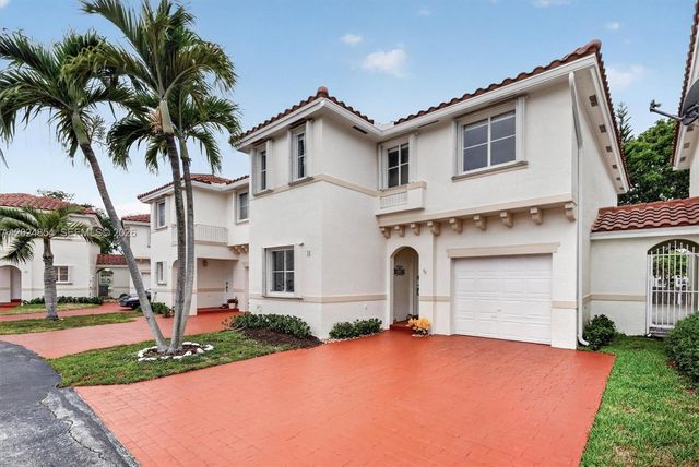 14930 SW 104th St 27, Miami, FL 33196