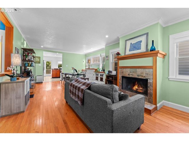 2608 Ne 7TH Ave, Portland, OR 97212
