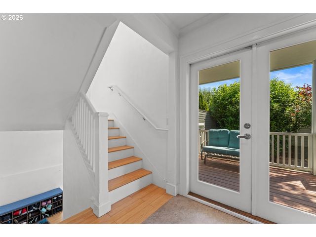 2608 Ne 7TH Ave, Portland, OR 97212