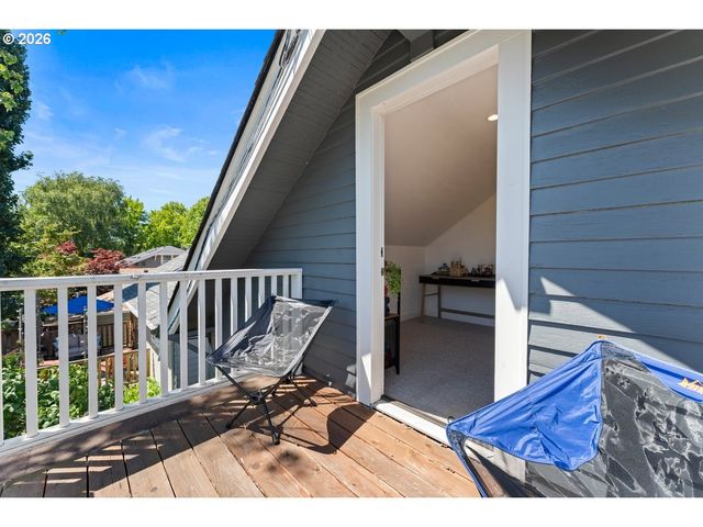2608 Ne 7TH Ave, Portland, OR 97212