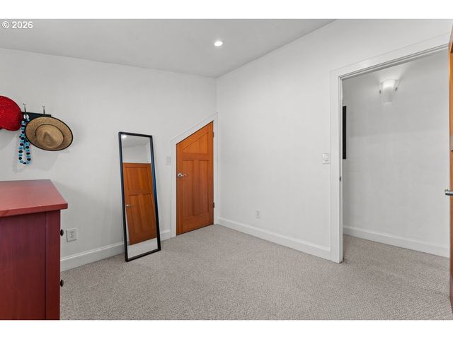 2608 Ne 7TH Ave, Portland, OR 97212