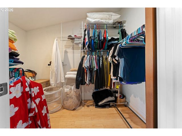 2608 Ne 7TH Ave, Portland, OR 97212