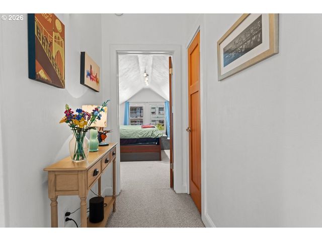 2608 Ne 7TH Ave, Portland, OR 97212