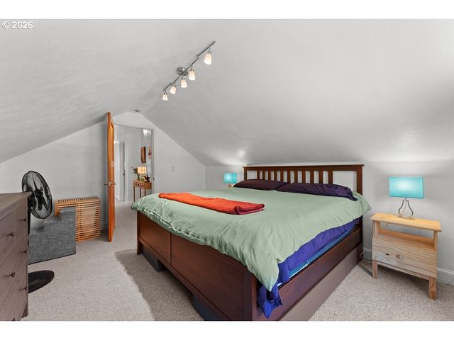 2608 Ne 7TH Ave, Portland, OR 97212