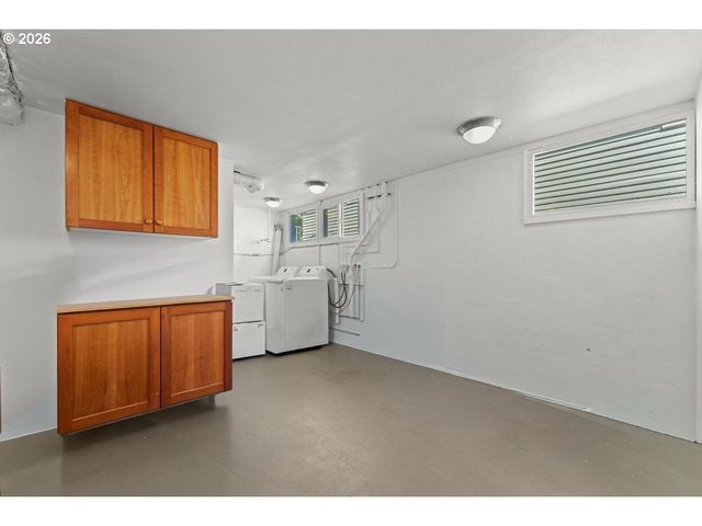 2608 Ne 7TH Ave, Portland, OR 97212