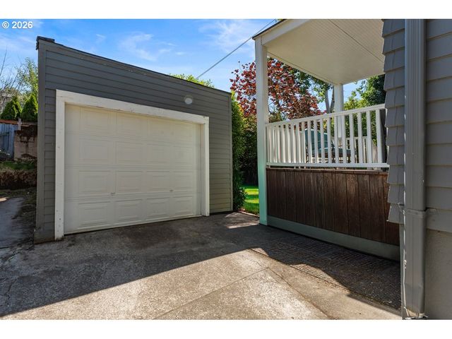 2608 Ne 7TH Ave, Portland, OR 97212