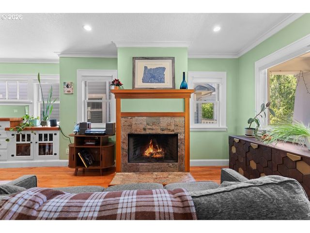 2608 Ne 7TH Ave, Portland, OR 97212