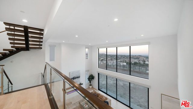 11782 N Hillsborough Lane, Porter Ranch (los Angeles), CA 91326