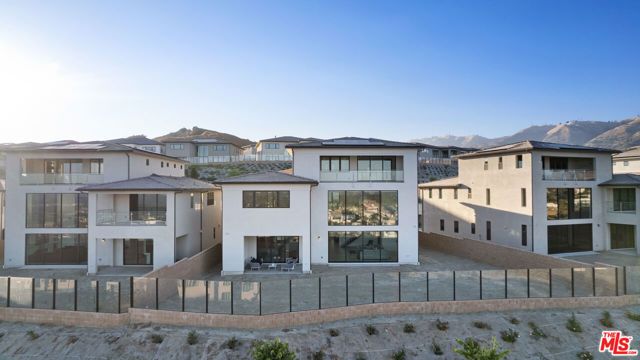 11782 N Hillsborough Lane, Porter Ranch (los Angeles), CA 91326