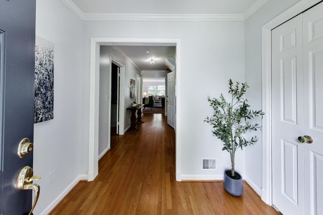 4736 MASSACHUSETTS AVE NW, Washington, DC 20016