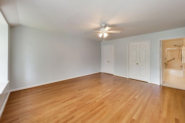 4736 MASSACHUSETTS AVE NW, Washington, DC 20016