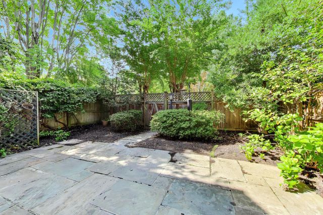 4736 MASSACHUSETTS AVE NW, Washington, DC 20016