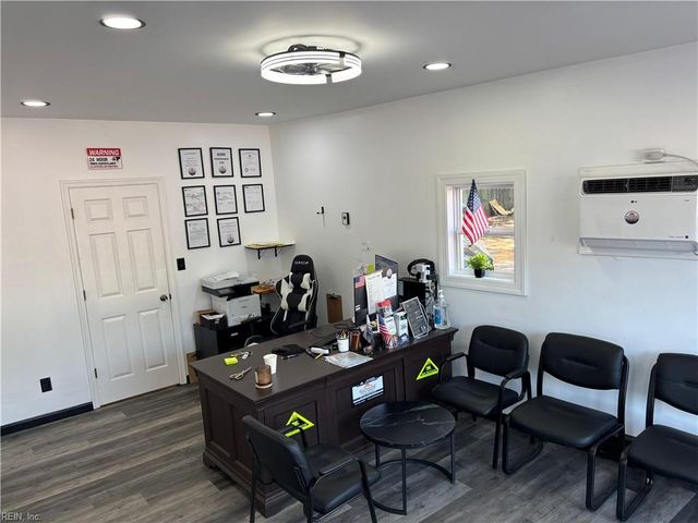 11025 Jefferson AVE, Newport News, VA 23601