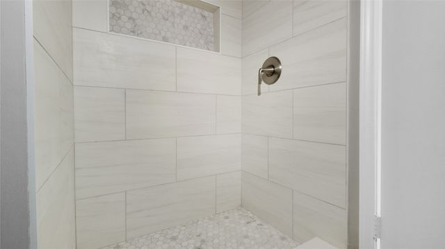 10437 High Hollows Drive 219, Dallas, TX 75230