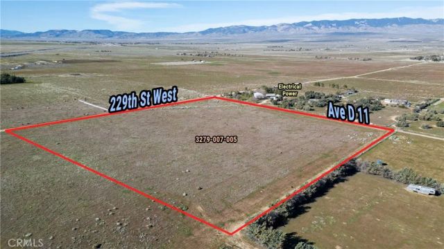 229 W Avenue D-11, Lancaster, CA 93536