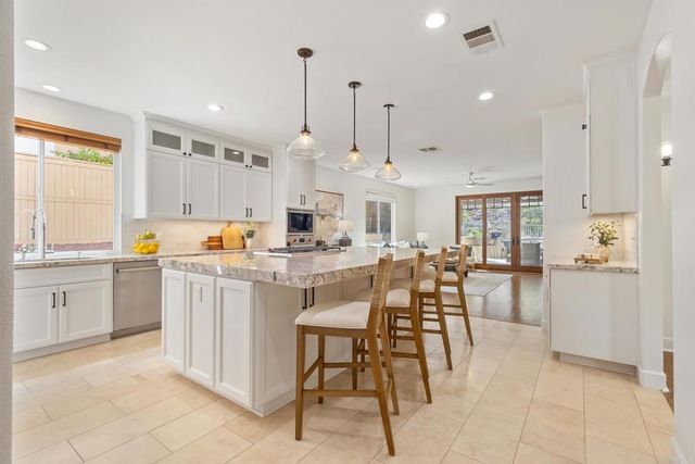 2146 Coast Avenue, San Marcos, CA 92078
