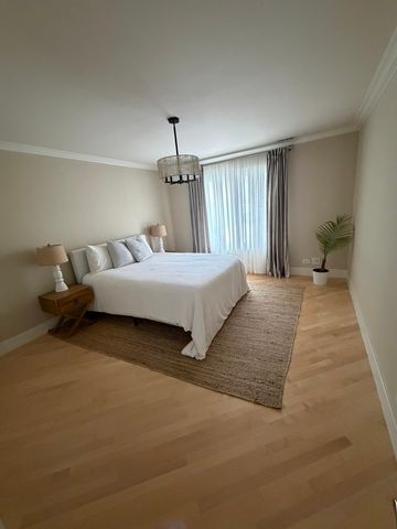 525 Senon Drive, Lemont, IL 60439