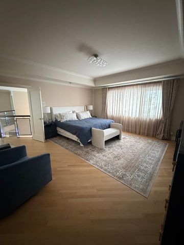 525 Senon Drive, Lemont, IL 60439