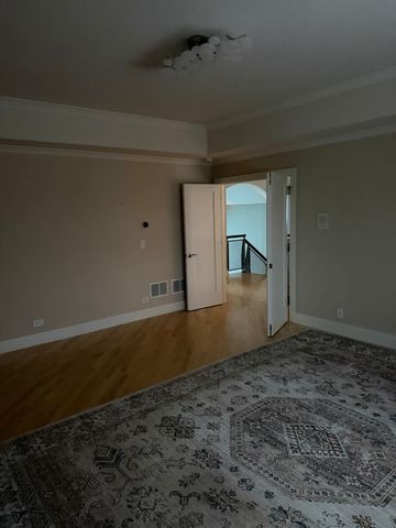 525 Senon Drive, Lemont, IL 60439