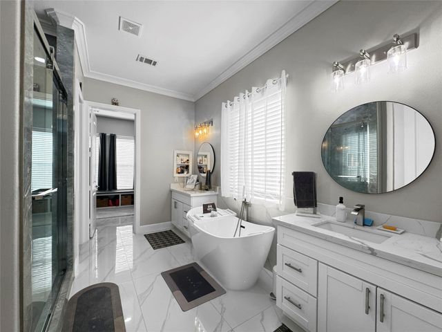 245 Bentwood Drive, Montgomery, TX 77356