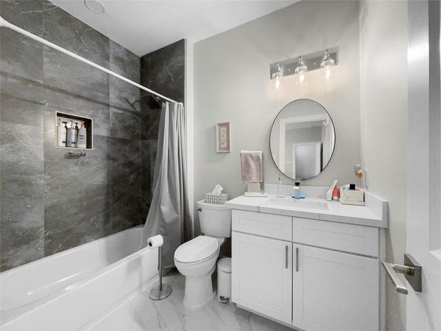 245 Bentwood Drive, Montgomery, TX 77356