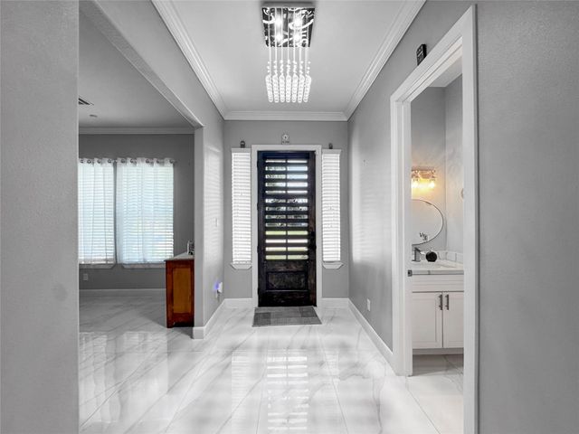 245 Bentwood Drive, Montgomery, TX 77356