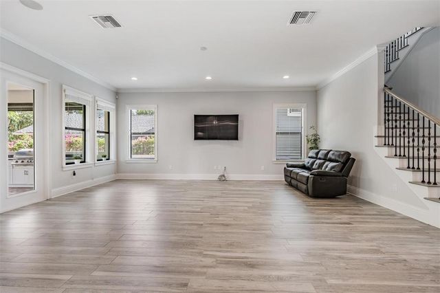 207 CHIPPEWA AVENUE, Tampa, FL 33606