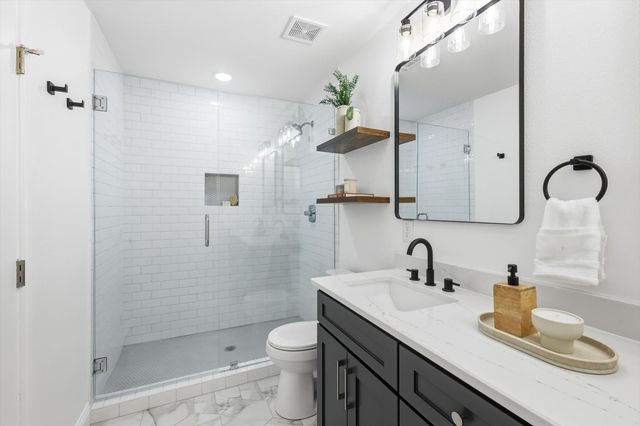 1017 Sierra Drive, Denton, TX 76209