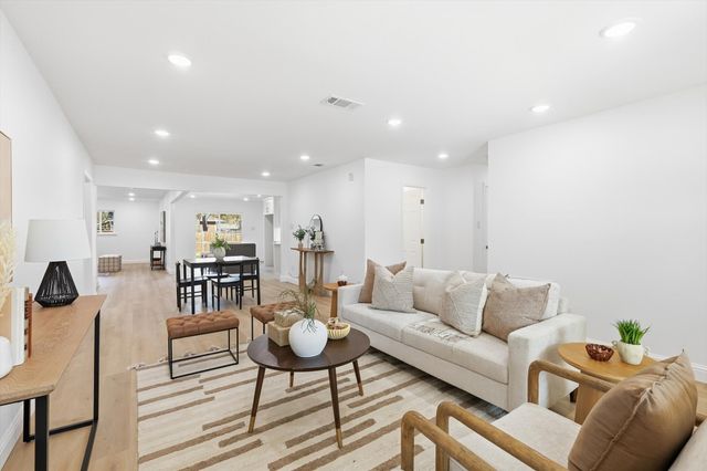 1017 Sierra Drive, Denton, TX 76209