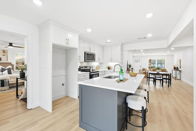 1017 Sierra Drive, Denton, TX 76209