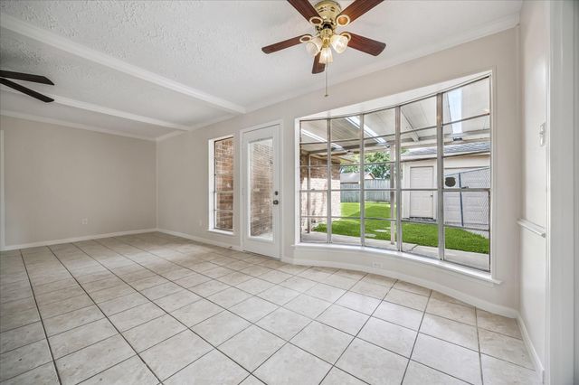 12239 Meadowhollow Drive, Meadows Place, TX 77477