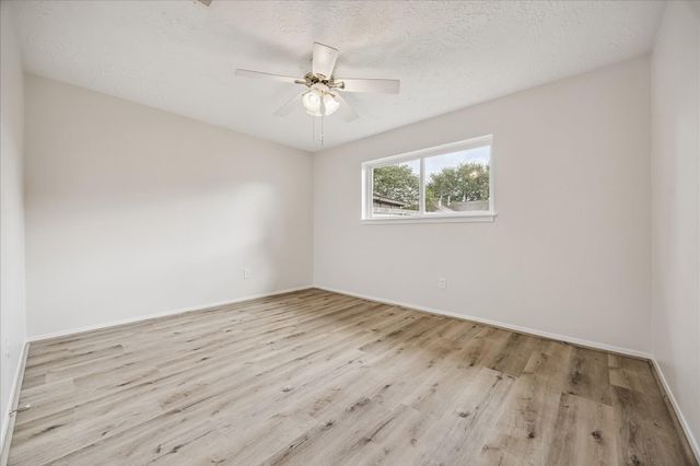 12239 Meadowhollow Drive, Meadows Place, TX 77477