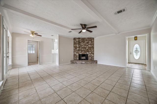 12239 Meadowhollow Drive, Meadows Place, TX 77477