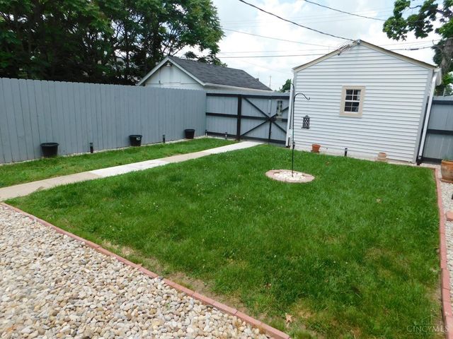 1238 Vanderveer Avenue, Hamilton, OH 45011