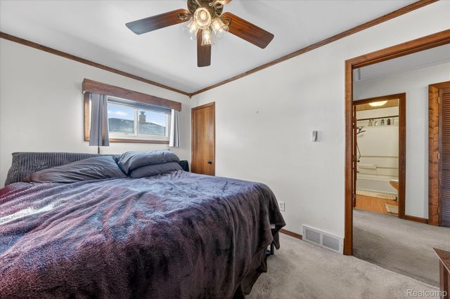 1252 8th Street, Wyandotte, MI 48192