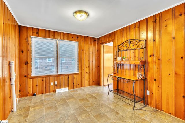 34 Fowler Drive, Woodruff, SC 29388