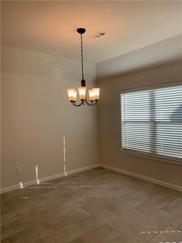 4479 Topeka Avenue, Fayetteville, AR 72704