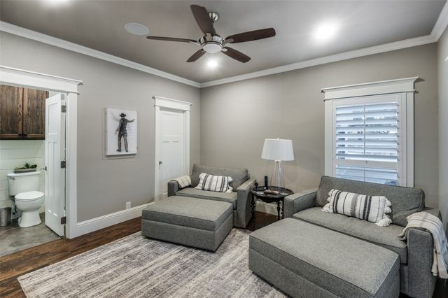 1042 Cardinal Drive, Bartonville, TX 76226