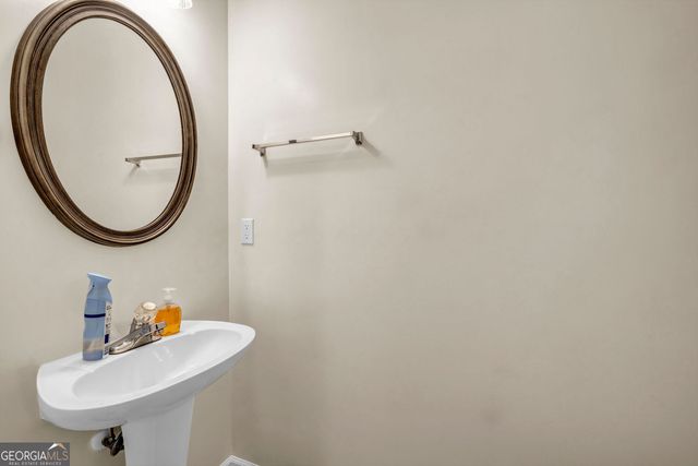 1246 Adcox Square, Stone Mountain, GA 30088