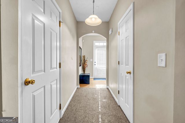 1246 Adcox Square, Stone Mountain, GA 30088