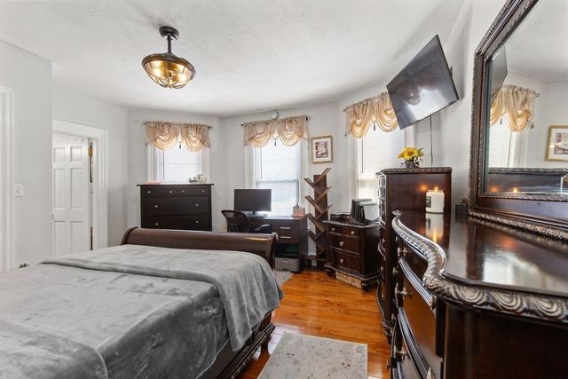 356 Crescent St, Brockton, MA 02302