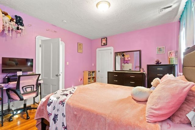 356 Crescent St, Brockton, MA 02302