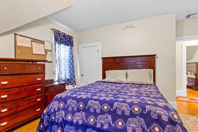 356 Crescent St, Brockton, MA 02302