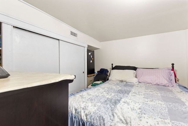 356 Crescent St, Brockton, MA 02302