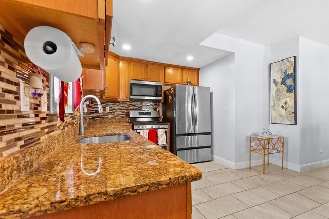 356 Crescent St, Brockton, MA 02302